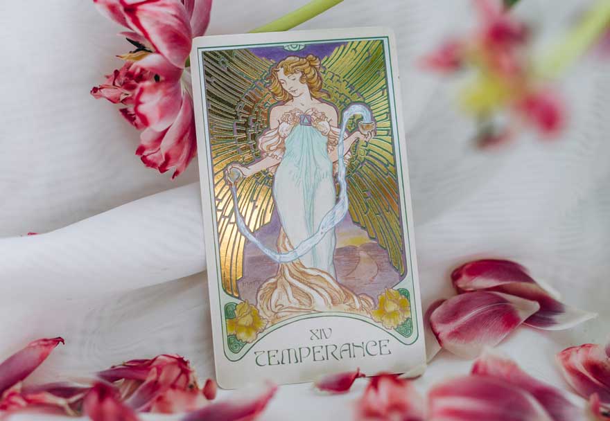 tarot card with an art nouveau theme